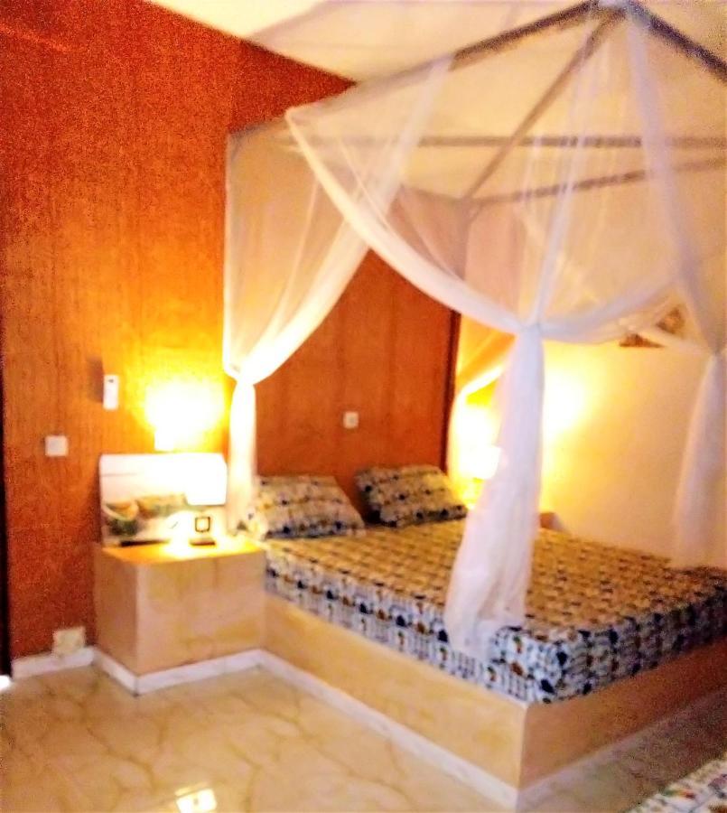 Le Chamama Hotel Niaga ภายนอก รูปภาพ