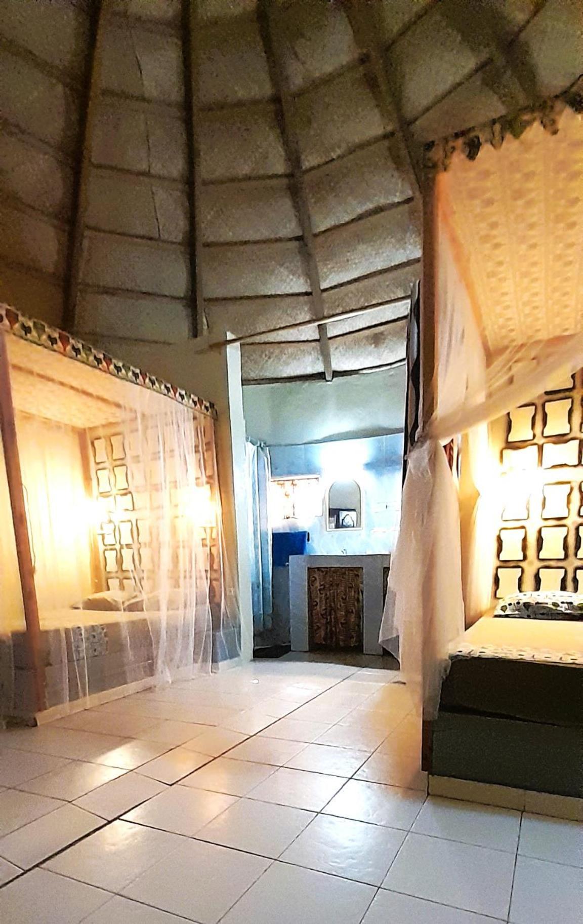 Le Chamama Hotel Niaga ภายนอก รูปภาพ